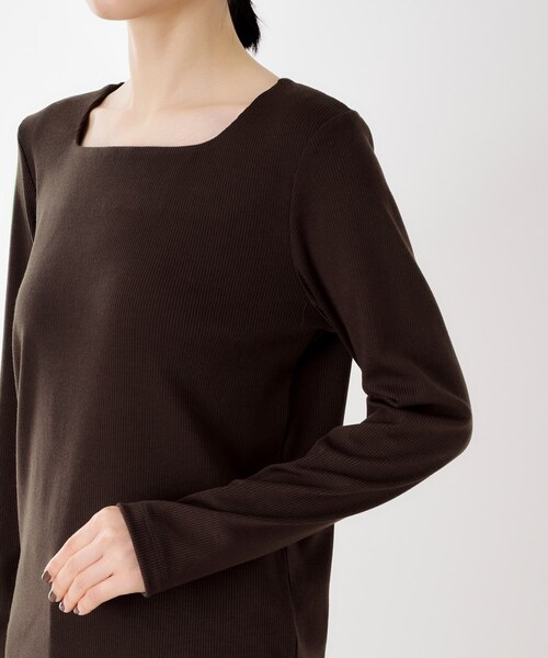 THE SHOP TK (ザ ショップ ティーケー )の「スクエアネックカットソー【洗濯機OK】(Tシャツ/カットソー・レディース・アイボリー/ブラック/ダークブラウン・12/13)」の20枚目の写真