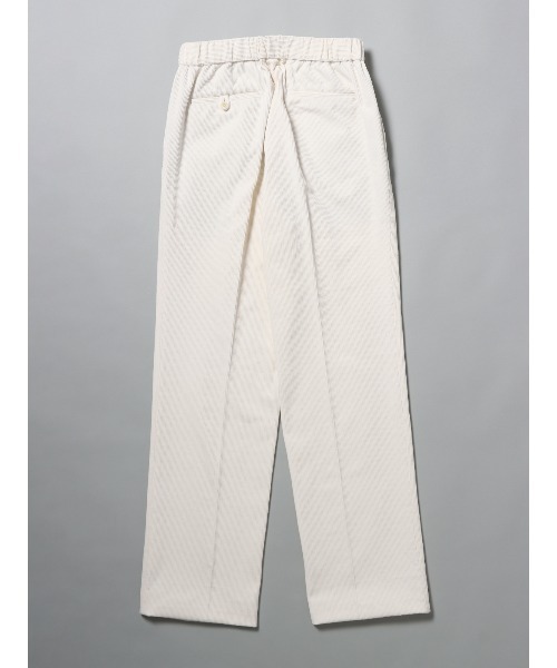 GOOVI(グービ)の「GOOVI ツータックストレートパンツ ハイカウントコーデュロイ(スラックス・メンズ・ホワイト系・1/2/3)」の10枚目の写真
