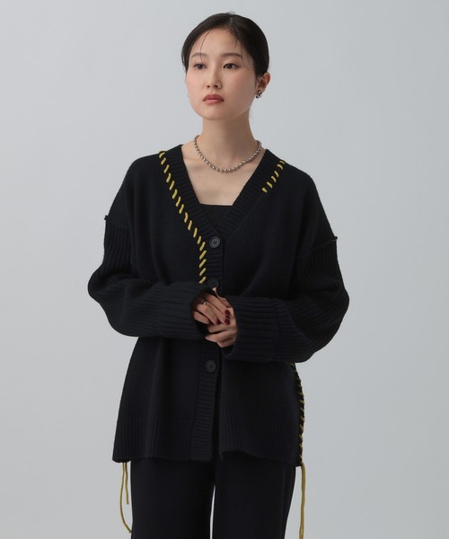 LEPSIM（レプシィム）の「5ゲージハンドステッチVカーディガン　595543（カーディガン/ボレロ・レディース・ブラック/オフホワイト/グレー/レッド・FREE）」の15枚目の写真