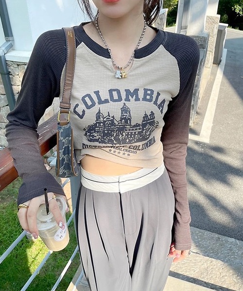 shopnikoniko(ショップニコニコ)の「スリットネック ラグランロングTシャツ(Tシャツ/カットソー・レディース・ブラウン・フリー)」の5枚目の写真