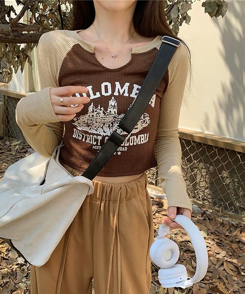 shopnikoniko(ショップニコニコ)の「スリットネック ラグランロングTシャツ(Tシャツ/カットソー・レディース・ブラウン・フリー)」の10枚目の写真