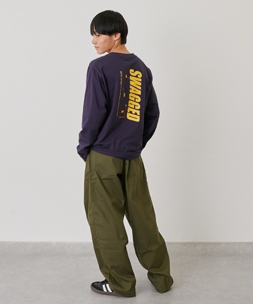 GLAZOS（グラソス）の「【プチプラ】バックバーチカルロゴプリント長袖Tシャツ（Tシャツ/カットソー・キッズ・ブラック/オレンジ/ライトグレー/ホワイト/ネイビー/ブラウン・170cm/160cm/150cm/180cm）」の10枚目の写真