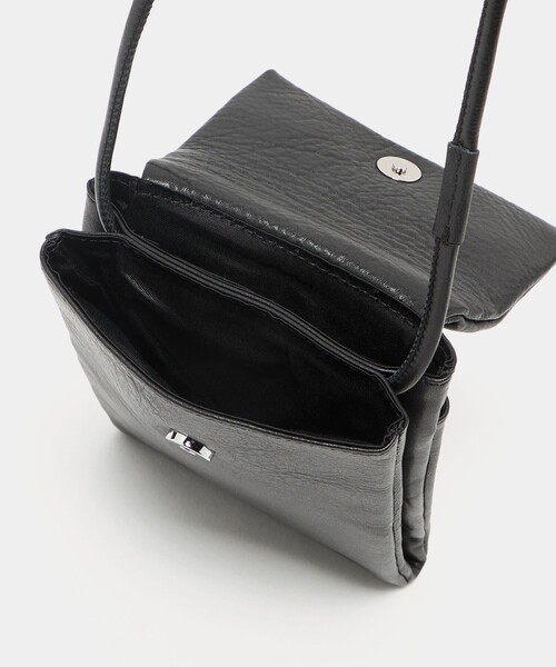 NOMADIS（ノマディス）の「＜NOMADIS＞LTR FLAP ショルダーバッグ（ショルダーバッグ・レディース・ブラック/ピンク・FREE）」の8枚目の写真