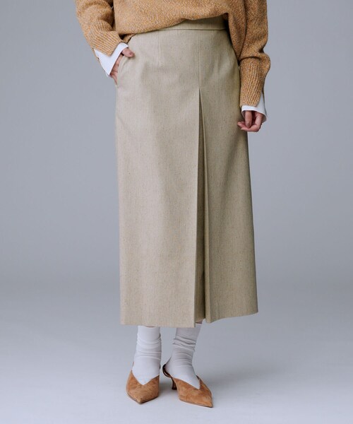 UNTITLED（アンタイトル）の「【ウエスト後ろゴム/シーズンレス】シルクネップツイード ナロースカート（スカート・レディース・ライトベージュ/ダークブラウン/ダークグレー・00/01/02/03/04/42/44/46/48/50）」の3枚目の写真
