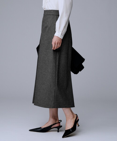 UNTITLED（アンタイトル）の「【ウエスト後ろゴム/シーズンレス】シルクネップツイード ナロースカート（スカート・レディース・ライトベージュ/ダークブラウン/ダークグレー・00/01/02/03/04/42/44/46/48/50）」の19枚目の写真