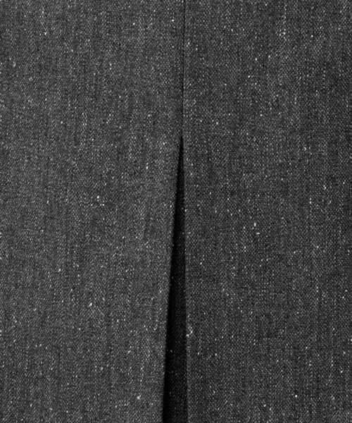 UNTITLED（アンタイトル）の「【ウエスト後ろゴム/シーズンレス】シルクネップツイード ナロースカート（スカート・レディース・ライトベージュ/ダークブラウン/ダークグレー・00/01/02/03/04/42/44/46/48/50）」の21枚目の写真