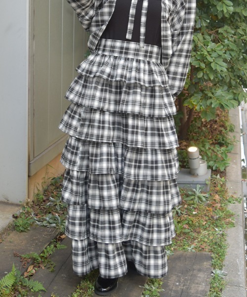 axes femme（アクシーズファム）の「チェック柄ティアードＳＫ（スカート・レディース・レッド/ブラック・FREE）」の6枚目の写真