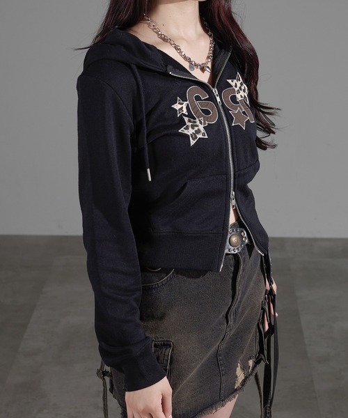 apres jour mignon(アプレジュールミニョン)の「アップリケZIPパーカー(パーカー・レディース・杢グレー/グレー/ブラック/チャコールグレー/カーキ・X-LARGE/フリー/LARGE)」の14枚目の写真