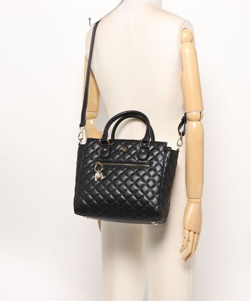 PAUL & JOE ACCESSOIRES(ポールアンドジョーアクセソワ)の「ポール & ジョー アクセソワ ハンドバッグ <キルティング>(ハンドバッグ・レディース・ピンク/ブラック/アイボリー・FREE)」の18枚目の写真