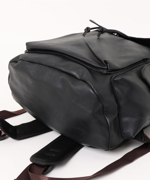 WESTBOY(ウエストボーイ)の「大容量 レザーバックパック WO25W2BG05【WB ORIGINALS】【2025AW】(バックパック/リュック・メンズ・ブラック・FREE)」の17枚目の写真