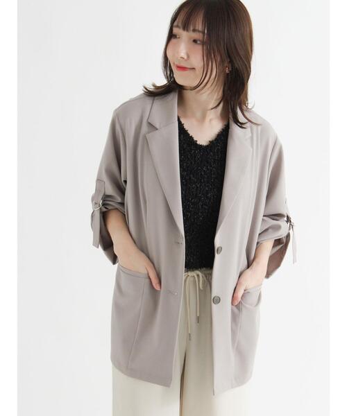 Te chichi TERRASSE(テチチテラス)の「ロールアップテーラードジャケット《2025autumn catalog item》(ノーカラージャケット・レディース・チャコールグレー/ブラック/ベージュ・F)」の1枚目の写真