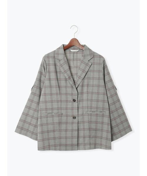 Te chichi TERRASSE(テチチテラス)の「ロールアップテーラードジャケット《2025autumn catalog item》(ノーカラージャケット・レディース・チャコールグレー/ブラック/ベージュ・F)」の18枚目の写真