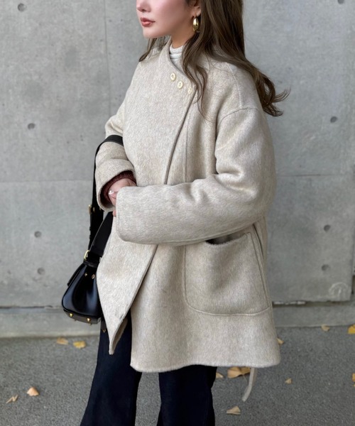 LAULEN(ローレン)の「pastel color cotton wool wrap belted coat /コットンウールラップベルト付きコート(ノーカラーコート・レディース・ベージュ/オートミール/ブルー・FREE)」の2枚目の写真