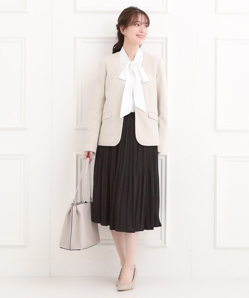 SHOO・LA・RUE（シューラルー）の「【洗濯機可/セットアップ可/S-3L】きちんと楽に。カットジョーゼットノーカラージャケット（ノーカラージャケット・レディース・ネイビー/ナチュラル/ブラック・01/02/03/04/05）」の12枚目の写真