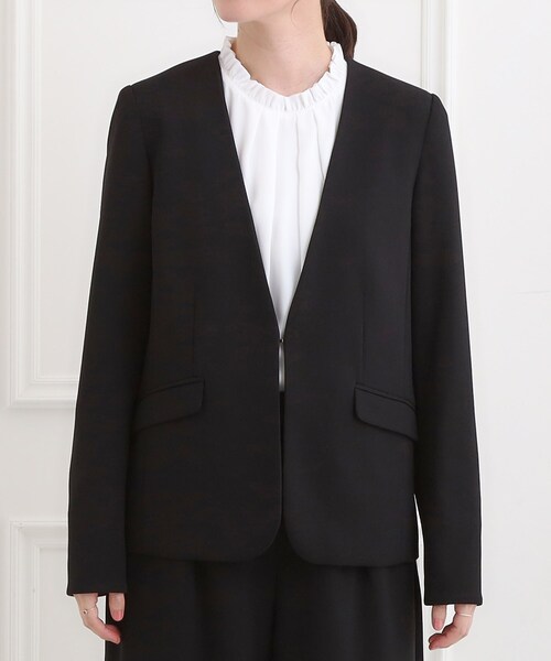 SHOO・LA・RUE（シューラルー）の「【洗濯機可/セットアップ可/S-3L】きちんと楽に。カットジョーゼットノーカラージャケット（ノーカラージャケット・レディース・ネイビー/ナチュラル/ブラック・01/02/03/04/05）」の21枚目の写真