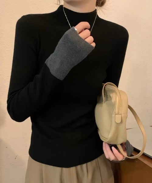 Maison Calme(メゾンカルム)の「配色スリーブタートルネックニットタイトトップス フェイクレイヤード 細見え 長袖(ニット/セーター・レディース・ベージュ/ブラック・M/L)」の9枚目の写真