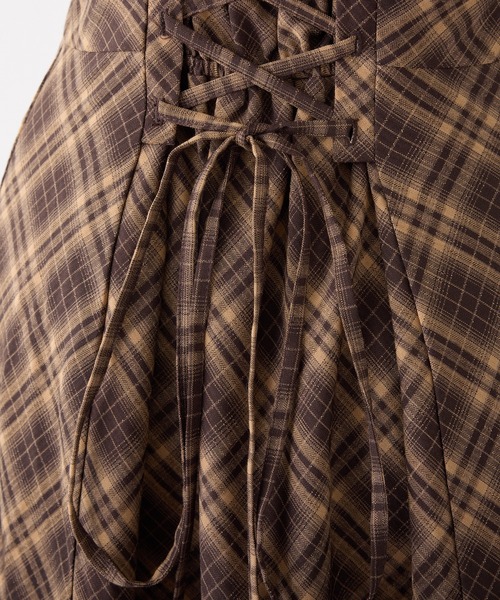 one after another NICE CLAUP(ワンアフターアナザーナイスクラップ)の「新色追加【WEB限定商品】マイナス5キロ見え/バックレースアップキャミワンピース(ワンピース・レディース・ブラウン系その他/ブラック系その他/ブラック・LARGE/MEDIUM)」の10枚目の写真