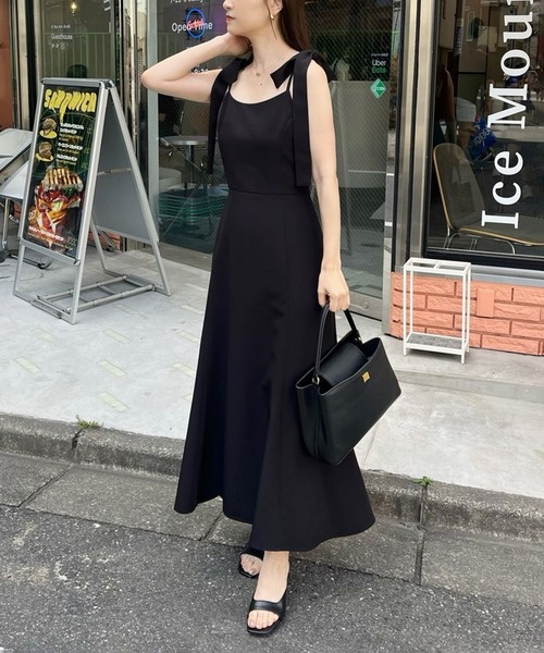 one after another NICE CLAUP(ワンアフターアナザーナイスクラップ)の「新色追加【WEB限定商品】マイナス5キロ見え/バックレースアップキャミワンピース(ワンピース・レディース・ブラウン系その他/ブラック系その他/ブラック・LARGE/MEDIUM)」の19枚目の写真