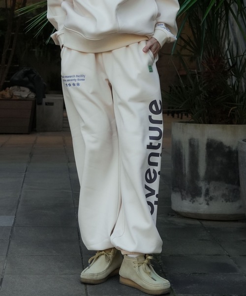 BILLABONG(ビラボン)の「BILLABONG レディース ADIV SWEAT JOGGER PA セットアップボトムス 【2025年秋冬モデル】 @autumn/ビラボン防風・撥水スウェットパンツ(SET UP・セットアップ可能アイテム・空港コーデ)(スウェットパンツ・レディース・アイボリー/ブラック系その他・MEDIUM/LARGE)」の21枚目の写真