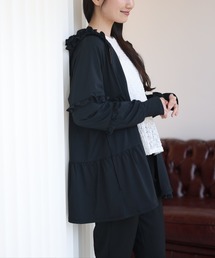 Neige（ネージュ）の「フリルティアードパーカー（パーカー）」