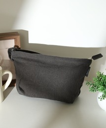 l'atelier Nuuit（アトリエヌイ）の「ウォッシュドコットン  ポーチ L（ポーチ）」