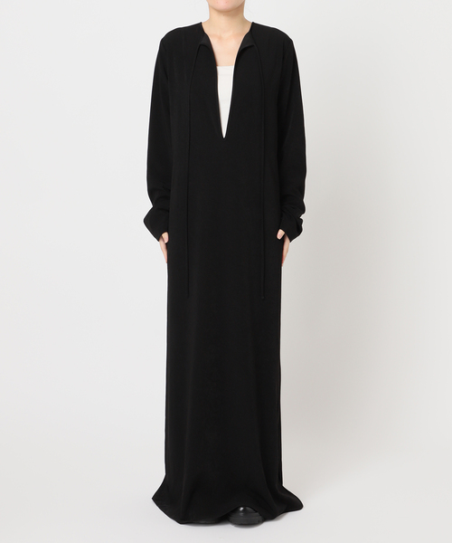 CITYSHOP（シティーショップ）の「VELVET LEAN KAFTAN DRESS：ワンピース（ワンピース・レディース・ブラック/ベージュ・36/38）」の4枚目の写真