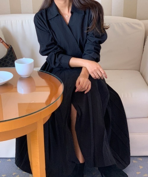 FREE STYLISTS(フリー スタイリスト)の「YUGA_YGMC Pleated long dress(ワンピース・レディース・ベージュ/ブラック・FREE)」の12枚目の写真