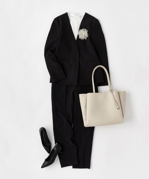 OPAQUE.CLIP（オペークドットクリップ）の「オーガンジーフラワーコサージュ（ブローチ/コサージュ・レディース・ベージュ・00）」の2枚目の写真