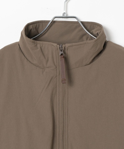 BAYFLOW（ベイフロー）の「［ベストとしても着用可］2WAY中綿ブルゾン【撥水】/アタッチメント（ブルゾン・メンズ・ブラウン/ブラック・LARGE/MEDIUM）」の6枚目の写真