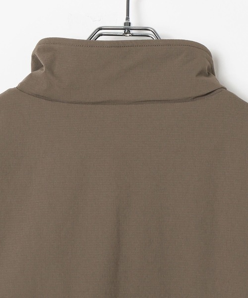 BAYFLOW（ベイフロー）の「［ベストとしても着用可］2WAY中綿ブルゾン【撥水】/アタッチメント（ブルゾン・メンズ・ブラウン/ブラック・LARGE/MEDIUM）」の11枚目の写真