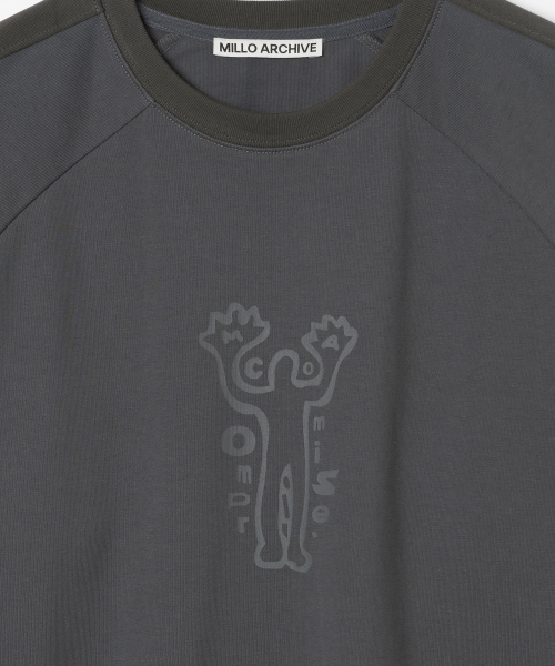Millo Archive（ミロ アーカイブ）の「ツータイプクランピーロングスリーブ[チャコール]（Tシャツ/カットソー・メンズ・その他・MEDIUM/LARGE/X-LARGE）」の3枚目の写真