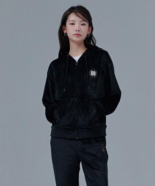 CHASECULT（チェイスカルト）の「女性起毛フードジップアップ-CFRG4374D03（パーカー・レディース・ブラック・85/90/95）」の4枚目の写真