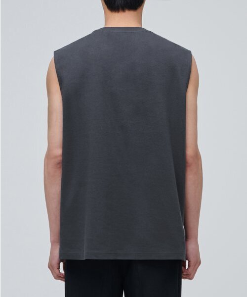 MUSINSA STANDARD（ムシンサスタンダード）の「リラックスドスリーブレストップ [ダークグレー]（Tシャツ/カットソー・メンズ・その他・MEDIUM/LARGE/X-LARGE/XX-LARGE/XXX-LARGE/SMALL）」の3枚目の写真
