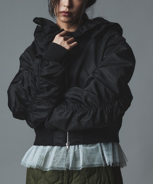 W:Huku(フーク)の「【W:Huku / ナイロンオックス】キルティング MA-1 / Nylon Oxford Quilted MA-1(MA-1・レディース・ブラック/ライトベージュ/カーキ・FREE)」の6枚目の写真