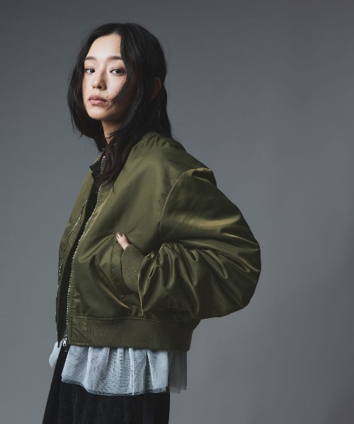 W:Huku(フーク)の「【W:Huku / ナイロンオックス】キルティング MA-1 / Nylon Oxford Quilted MA-1(MA-1・レディース・ブラック/ライトベージュ/カーキ・FREE)」の17枚目の写真