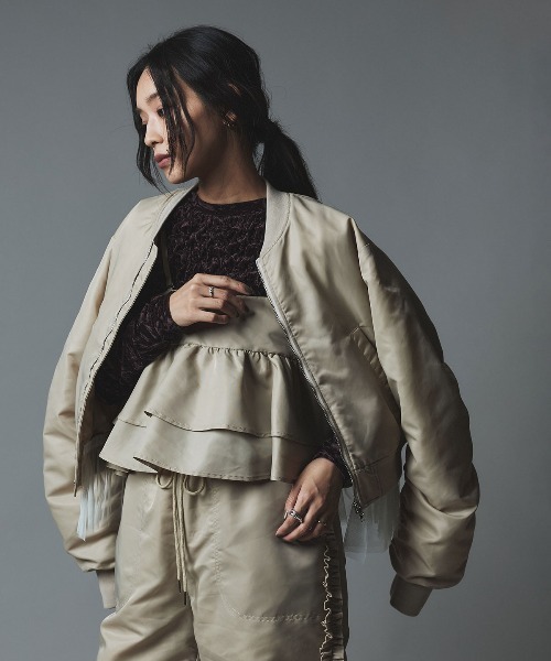 W:Huku(フーク)の「【W:Huku / ナイロンオックス】キルティング MA-1 / Nylon Oxford Quilted MA-1(MA-1・レディース・ブラック/ライトベージュ/カーキ・FREE)」の22枚目の写真
