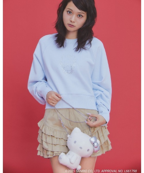 FURFUR（ファーファー）の「【WEB・一部店舗限定カラー】HELLO KITTYクリスタルスウェット（スウェット・レディース・ブラック/ライトピンク/サックスブルー/ホワイト・F）」の6枚目の写真