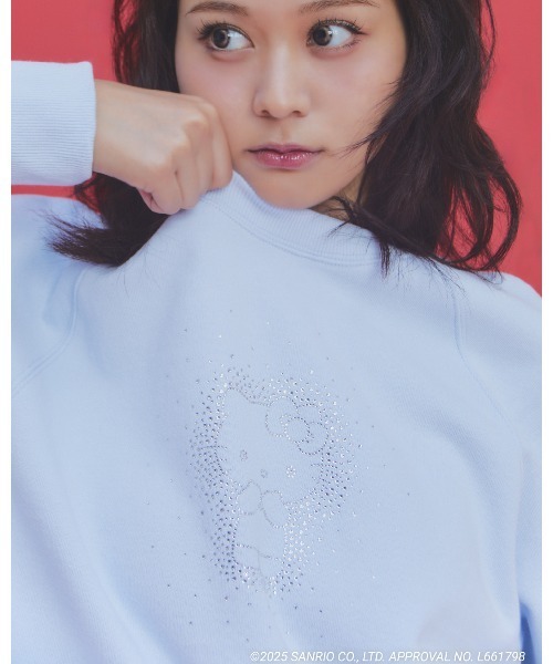 FURFUR（ファーファー）の「【WEB・一部店舗限定カラー】HELLO KITTYクリスタルスウェット（スウェット・レディース・ブラック/ライトピンク/サックスブルー/ホワイト・F）」の7枚目の写真