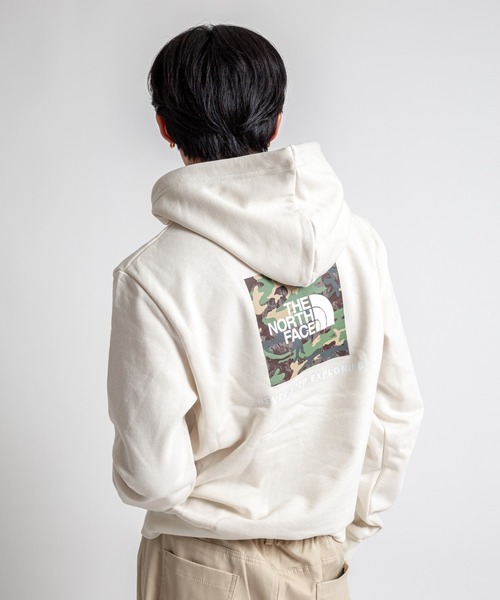 THE NORTH FACE(ザノースフェイス)の「【THE NORTH FACE/ザ・ノースフェイス】プルオーバー バックプリント パーカー 裏起毛(パーカー・メンズ・アイボリー/ホワイト・L/LL/M)」の3枚目の写真