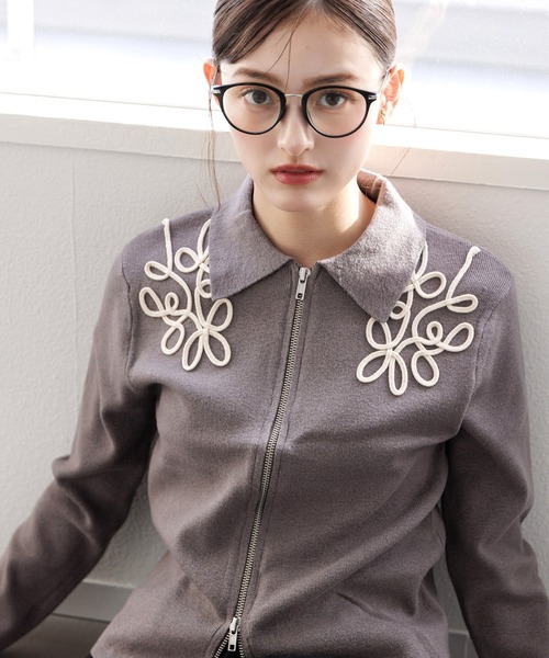 Dita Muaj.（ディータムアージュ）の「刺繍ジップニット（ニット/セーター・レディース・グレー/アイボリー・FREE）」の9枚目の写真