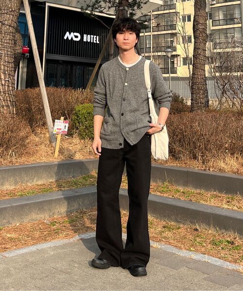 KICHUL(キチョル)の「Yk 0709 boot cut (medium blue)(デニムパンツ・メンズ・その他・X-SMALL/SMALL/MEDIUM/LARGE)」の14枚目の写真