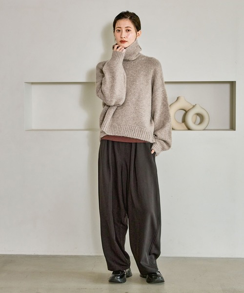 LAKOLE（ラコレ）の「タートルネックニットプルオーバー / 622320（ニット/セーター・レディース・レッド/チャコール/ベージュ・FREE）」の21枚目の写真