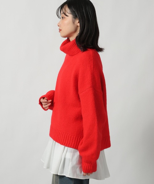 LAKOLE（ラコレ）の「タートルネックニットプルオーバー / 622320（ニット/セーター・レディース・レッド/チャコール/ベージュ・FREE）」の9枚目の写真