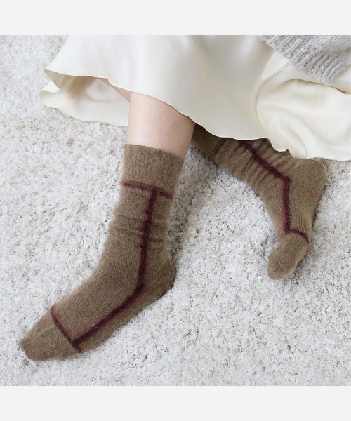 CHICSTOCKS(シックストックス)の「モヘヤラインソックス(ソックス/靴下・レディース・チャコールグレー/ライトブラウン・SMALL/LARGE)」の10枚目の写真