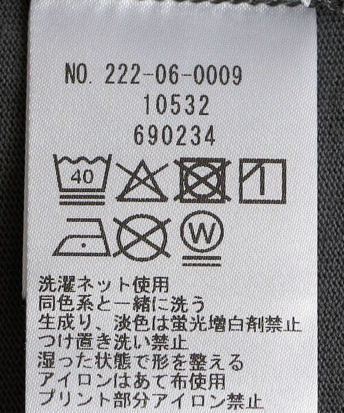 SHIPS Colors（シップス カラーズ）の「SHIPS Colors:The Met コラボ マネ アート Ｔシャツ（Tシャツ/カットソー・レディース・ダークグレー/オフホワイト/ベージュ・ONE SIZE）」の14枚目の写真