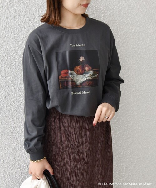 SHIPS Colors（シップス カラーズ）の「SHIPS Colors:The Met コラボ マネ アート Ｔシャツ（Tシャツ/カットソー・レディース・ダークグレー/オフホワイト/ベージュ・ONE SIZE）」の21枚目の写真