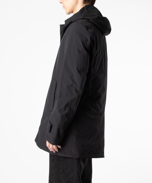 HERNO(ヘルノ)の「HERNO 2 LAYER PROMETEO DOWN BALMACAAN COAT ヘルノ 2レイヤー プロメテオ ダウン ステンカラーコート(ダウンジャケット/コート・メンズ・ブラック・50/48/52/46)」の5枚目の写真
