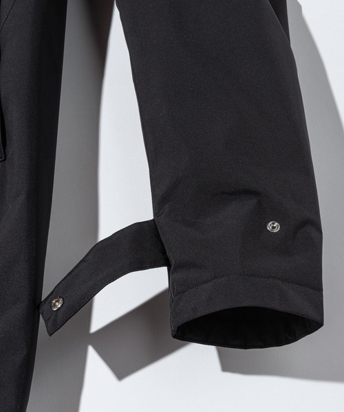 HERNO(ヘルノ)の「HERNO 2 LAYER PROMETEO DOWN BALMACAAN COAT ヘルノ 2レイヤー プロメテオ ダウン ステンカラーコート(ダウンジャケット/コート・メンズ・ブラック・50/48/52/46)」の10枚目の写真