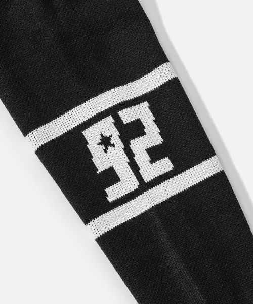 VASTIC（バスティック）の「92 グラフィックニット_ブラック（ニット/セーター・メンズ・その他・MEDIUM/LARGE）」の6枚目の写真