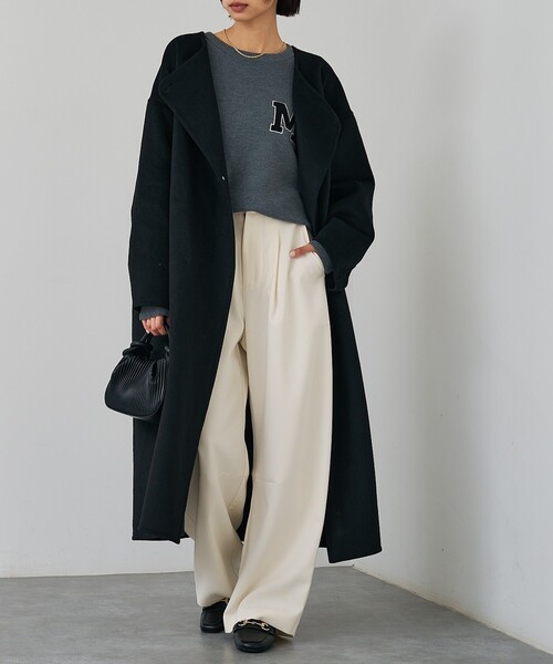 美品 ハウピア haupia ウール花刺繍ノーカラーコート 紺 ロングコート ハウピア ノーカラーコート フラワー 刺繍 ネイビー M - メルカリ